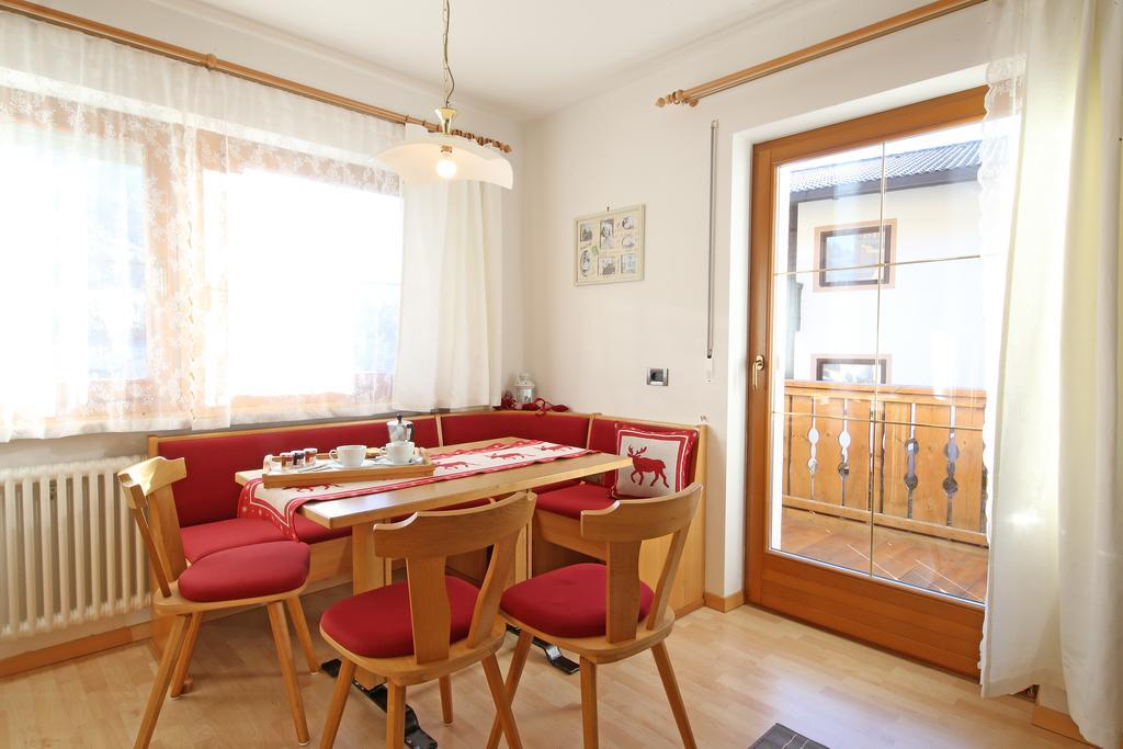 Ciasa Rudiferia Appartamenti In Alta Badia Zimmer foto